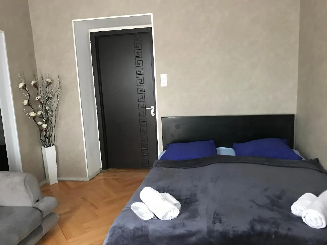 Hey Georgia Hotel Tbilisi 2*,
